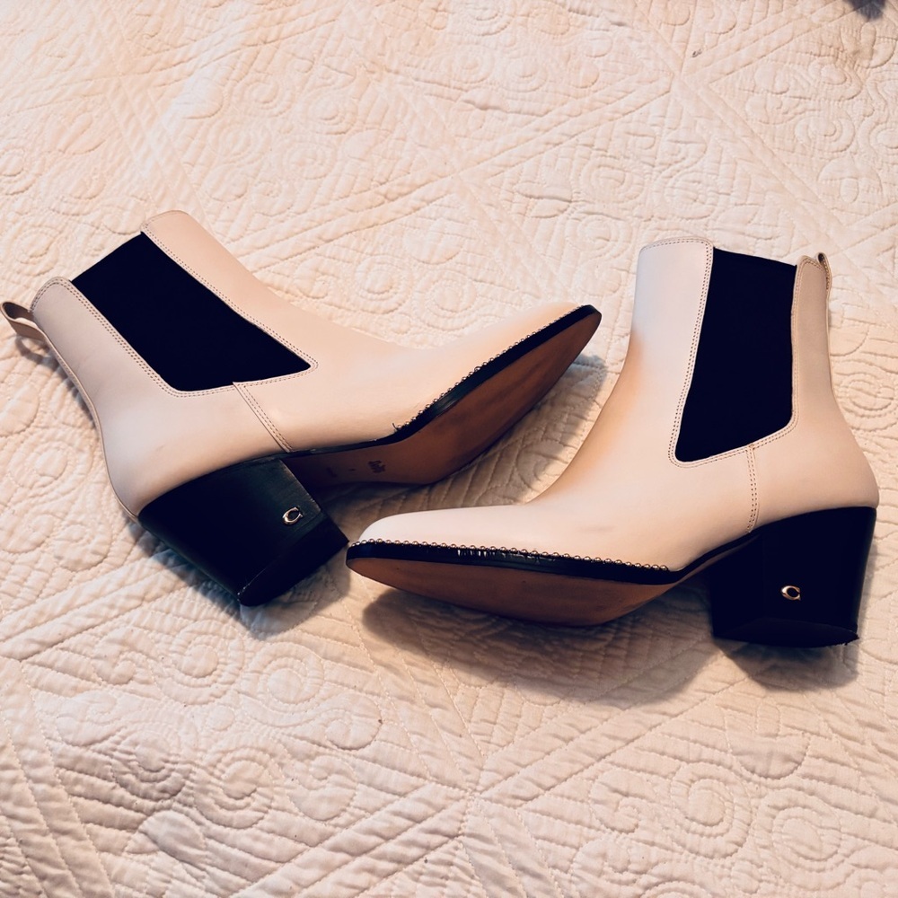 EUC Coach White Leather and Black Stretch Ankle Boots with Gold Beads - Sz 8.5 - Picture 6 of 12